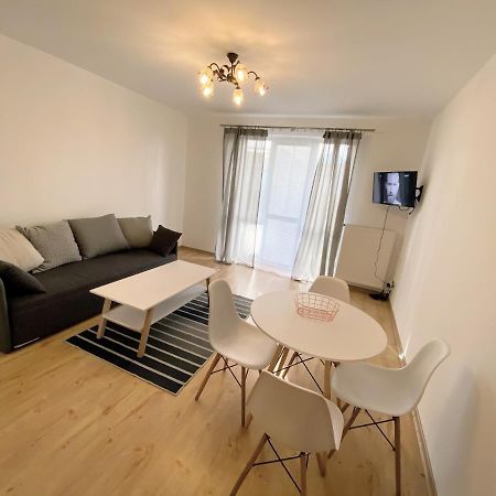 Easy Apartamenty 热舒夫 外观 照片