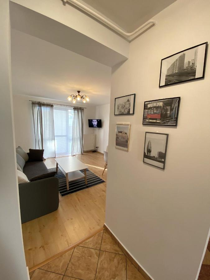 Easy Apartamenty 热舒夫 外观 照片