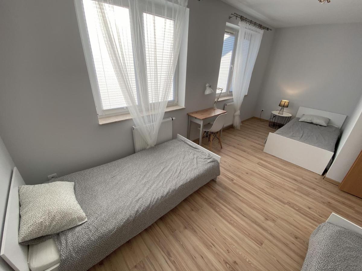 Easy Apartamenty 热舒夫 外观 照片