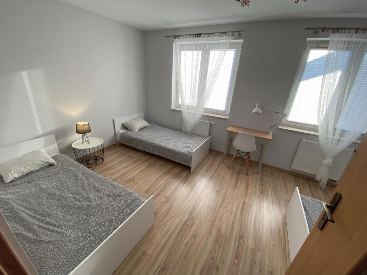 Easy Apartamenty 热舒夫 外观 照片